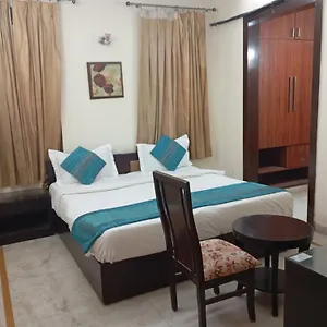 Royal India - Dlf Phase 2 Hotel Gurgaon