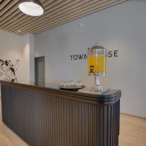 Townhouse Naman Hotel Indraprast