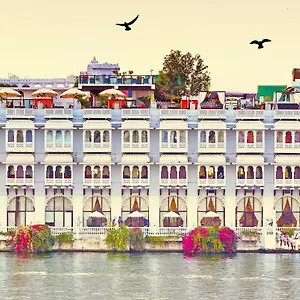 Pichola Отель